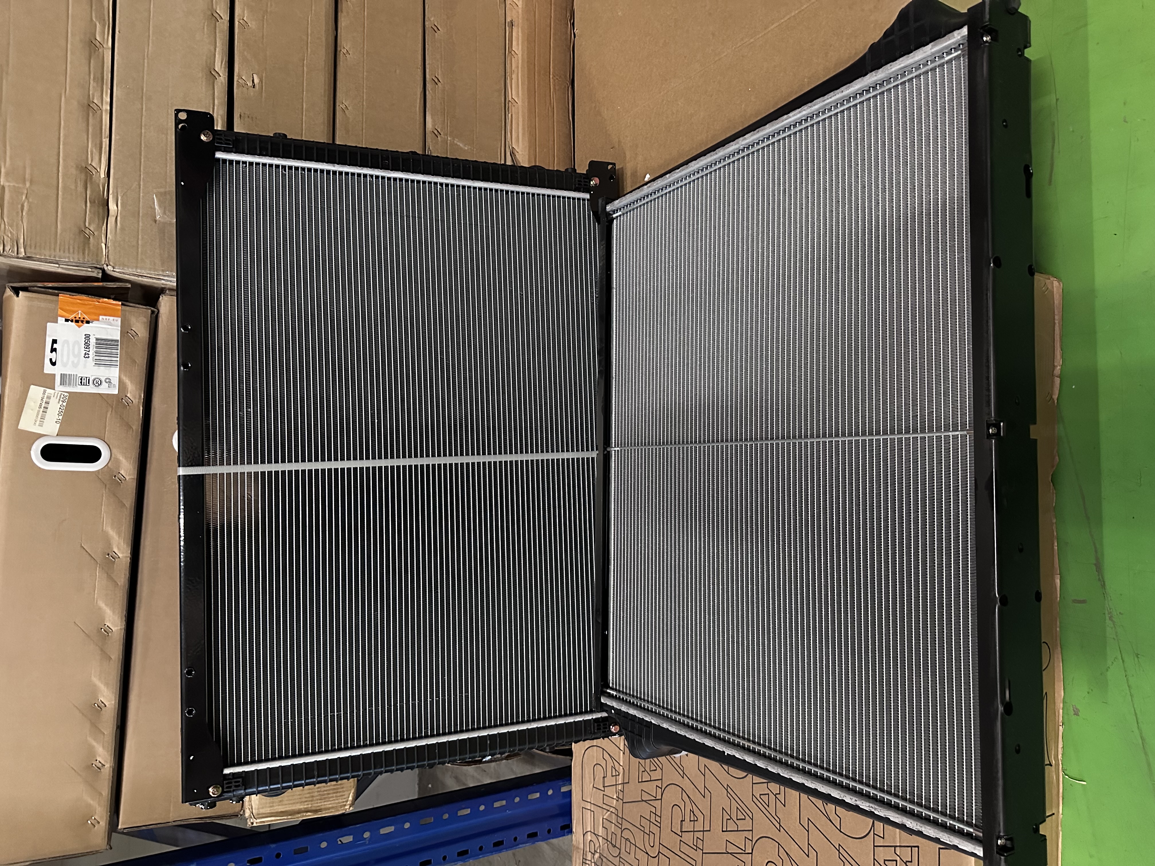 Radiator camioane